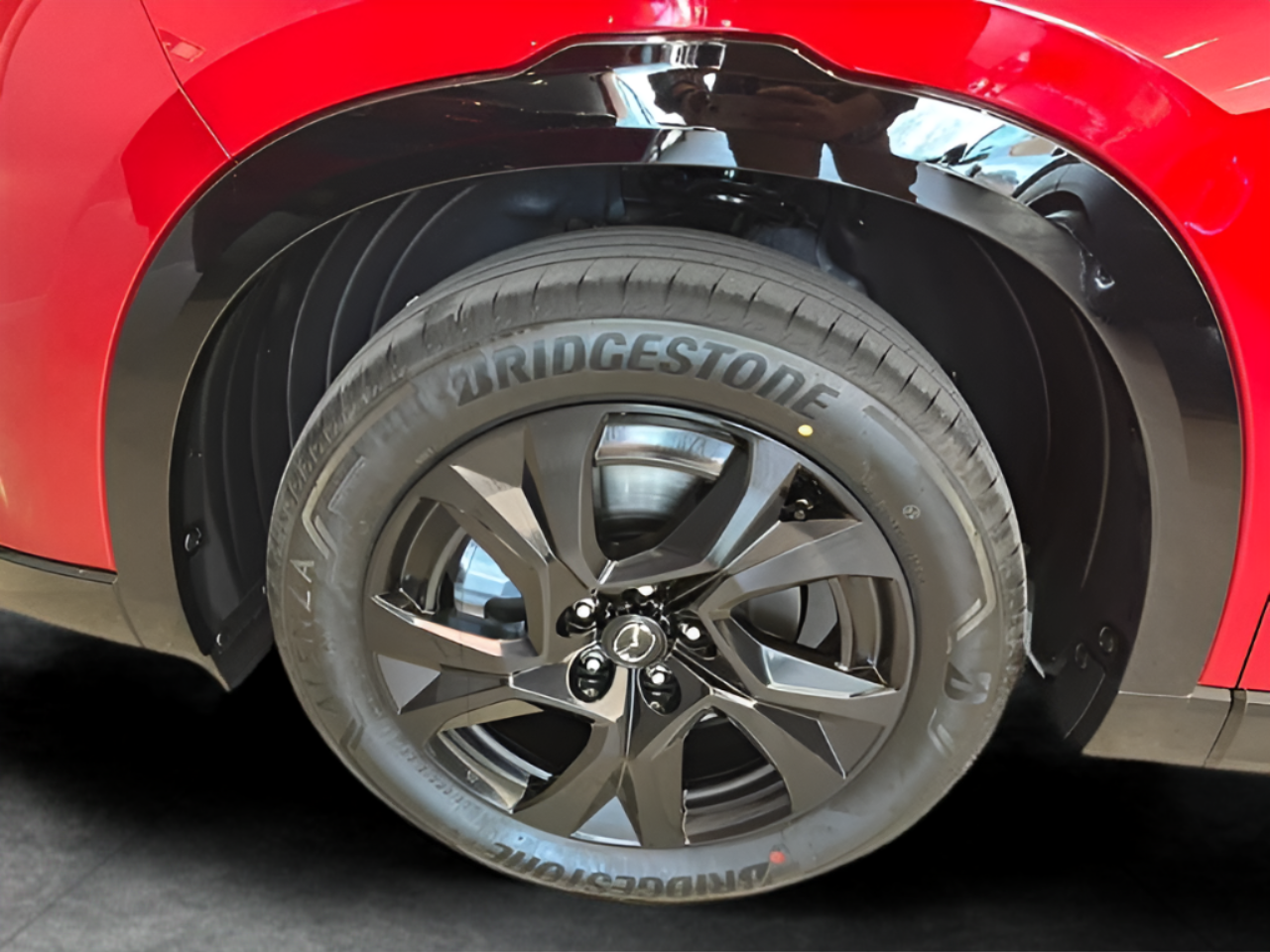 Mazda CX-5 2.5L E-SKYACTIV G MHEV Homura FWD AT 104 KW (141 CV)