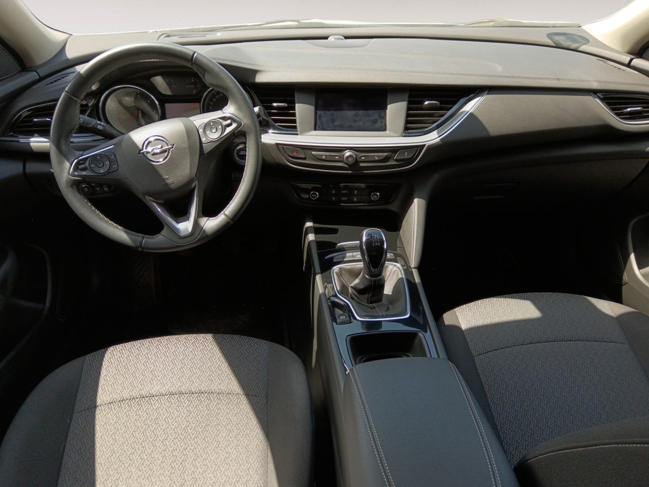 Opel Insignia 1.6 CDTi ecoTEC D Selective - foto 7