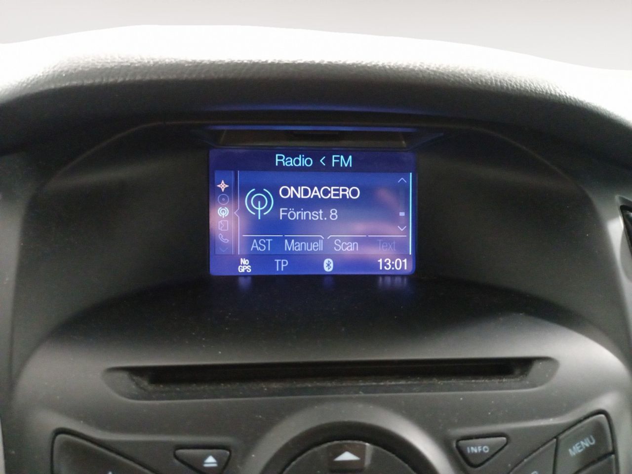 Ford Focus SportBreak 1.6 TDCi Trend - foto 15