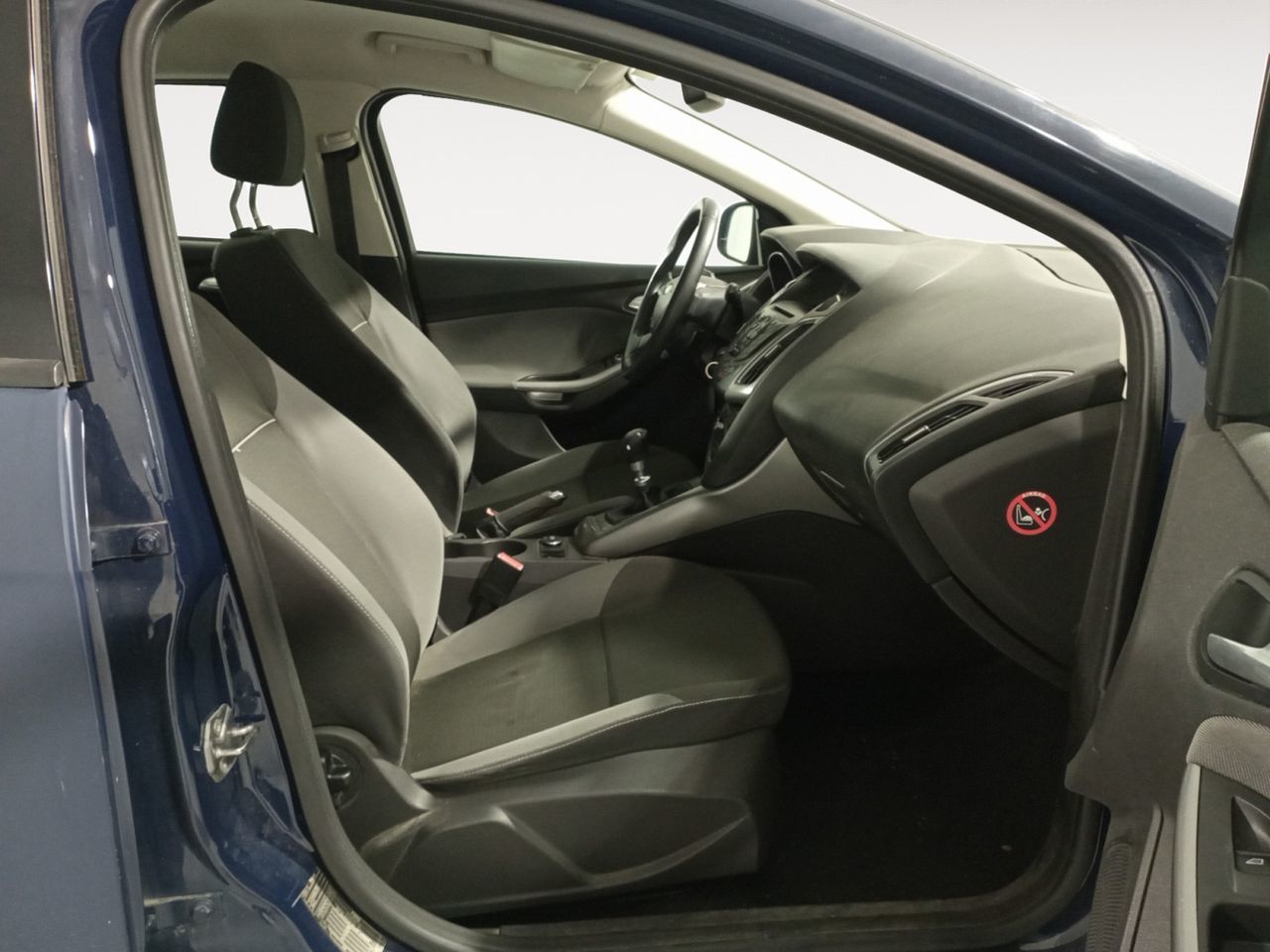 Ford Focus SportBreak 1.6 TDCi Trend - foto 10