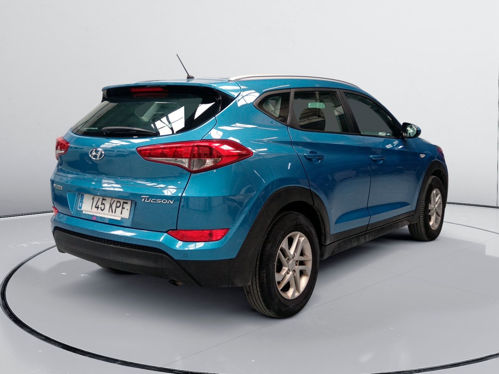 Hyundai Tucson 1.7 CRDi BlueDrive Essence 4x2 - foto 3