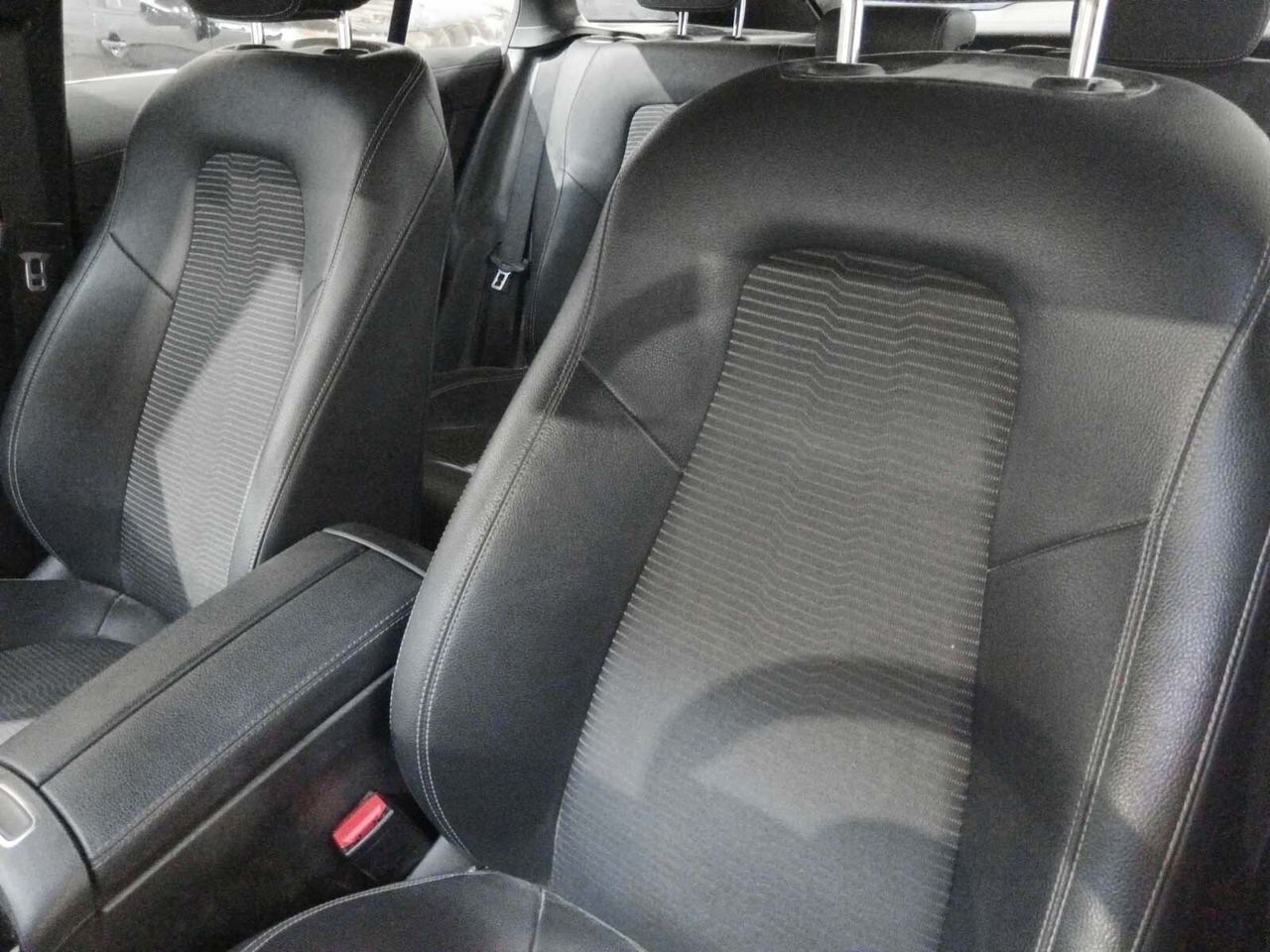 Mercedes-Benz CLA 220 d - foto 20