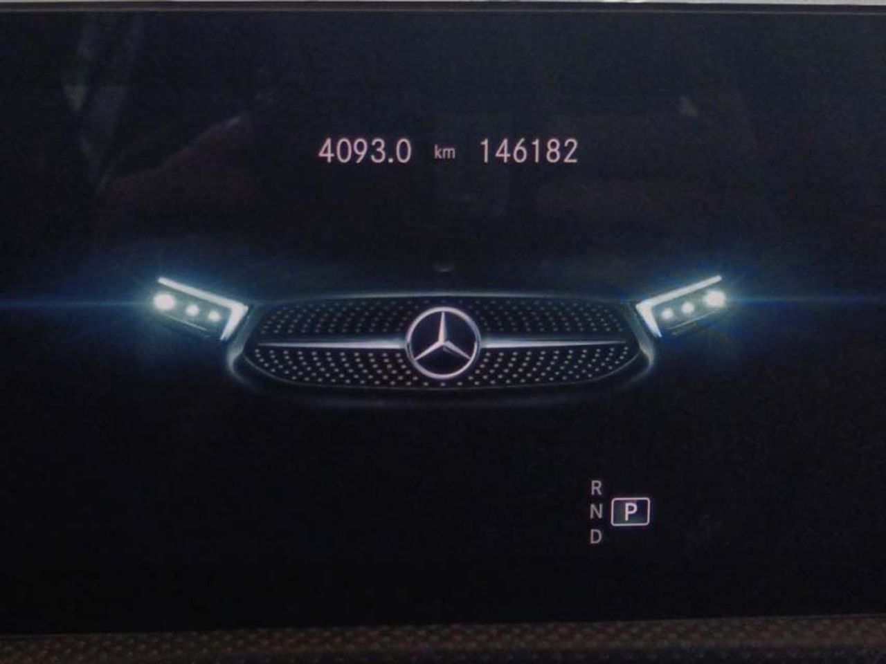 Mercedes-Benz CLA 220 d - foto 14