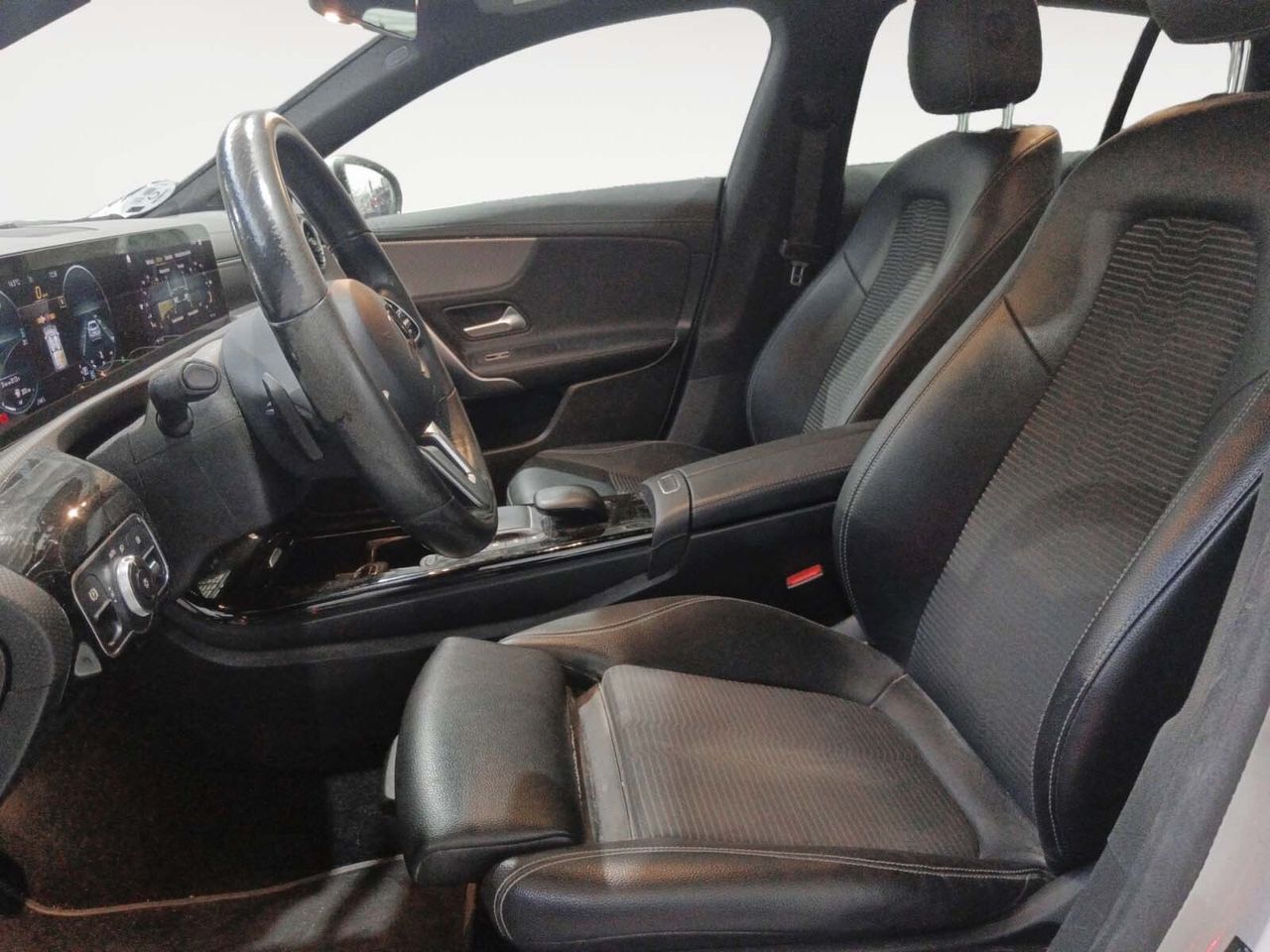 Mercedes-Benz CLA 220 d - foto 10