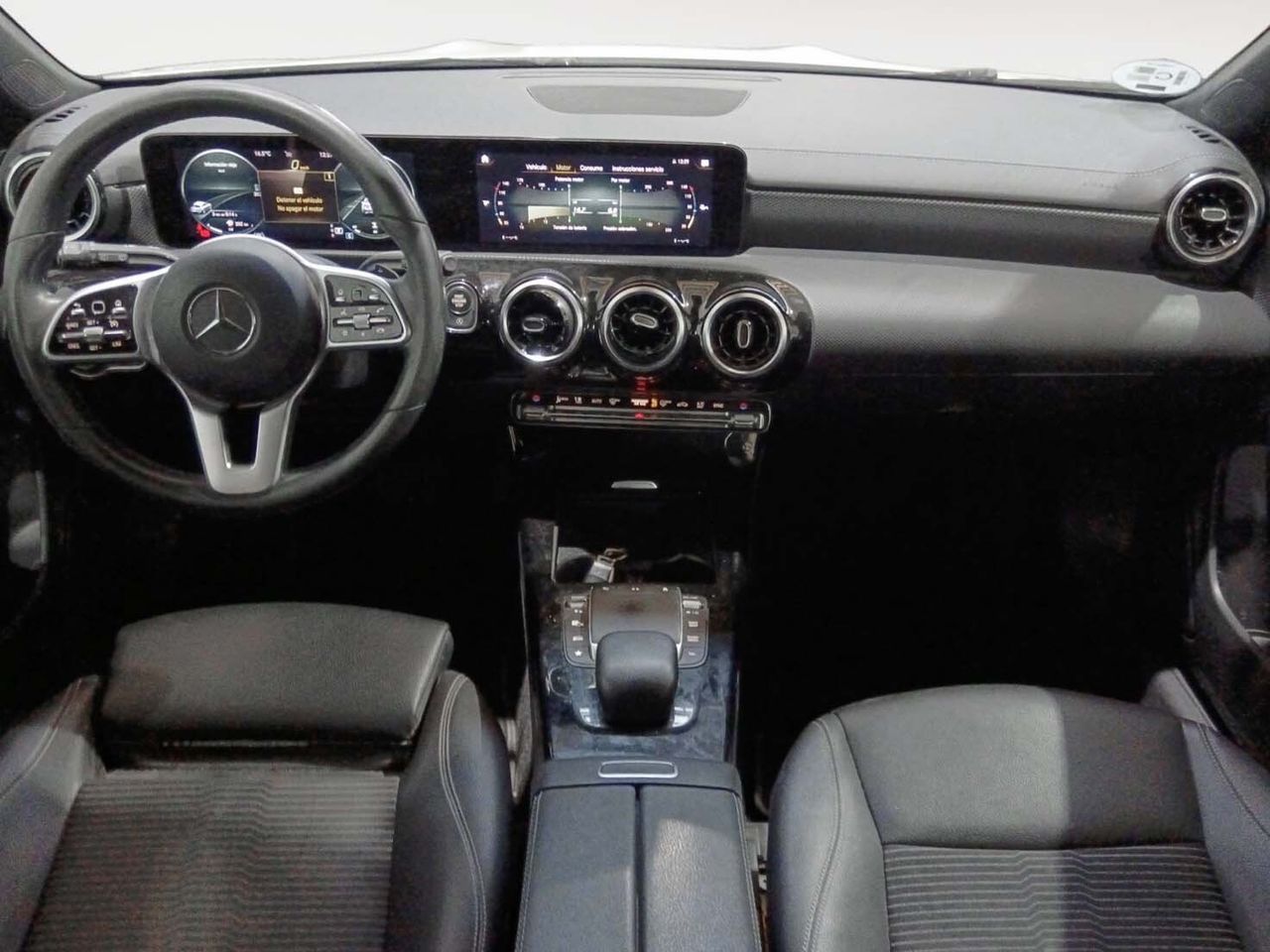 Mercedes-Benz CLA 220 d - foto 8