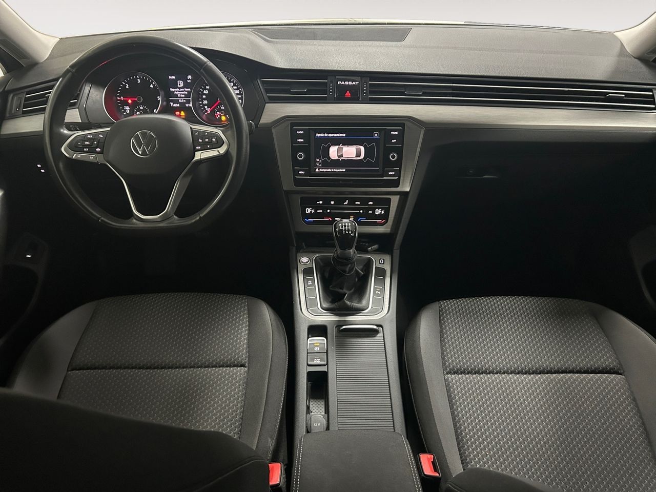 Volkswagen Passat Business 2.0 TDI - foto 9