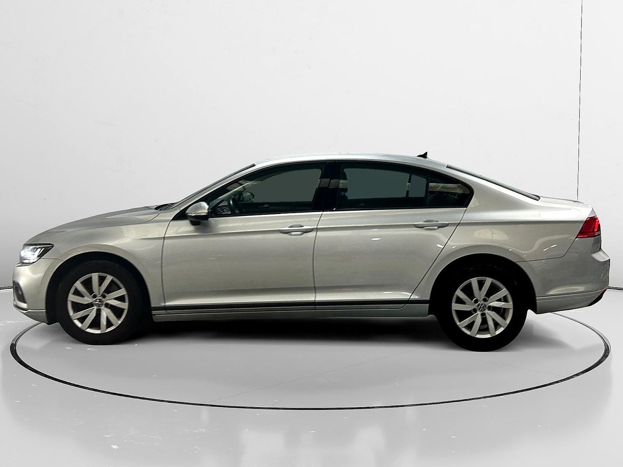 Volkswagen Passat Business 2.0 TDI - foto 6