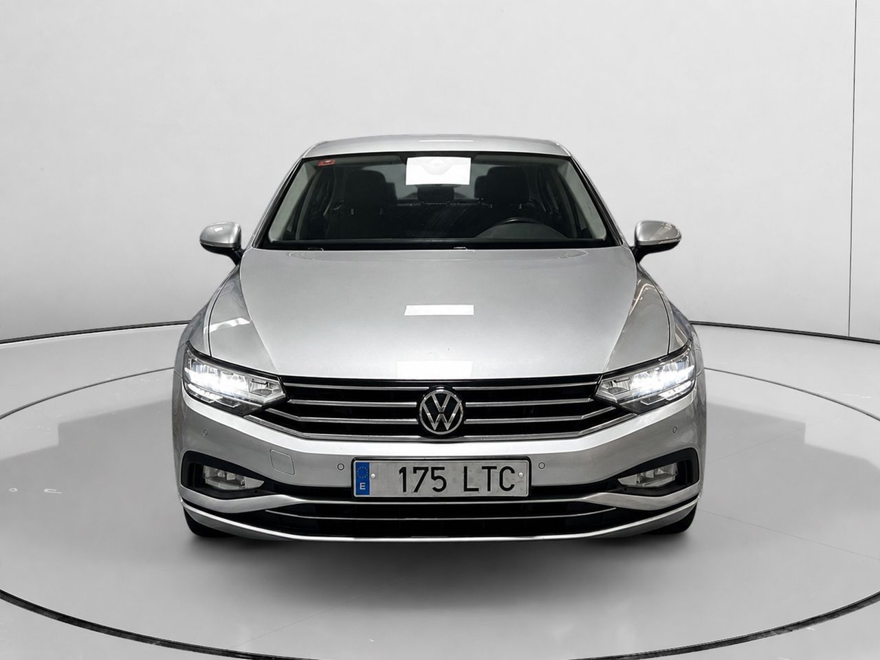 Volkswagen Passat Business 2.0 TDI - foto 7