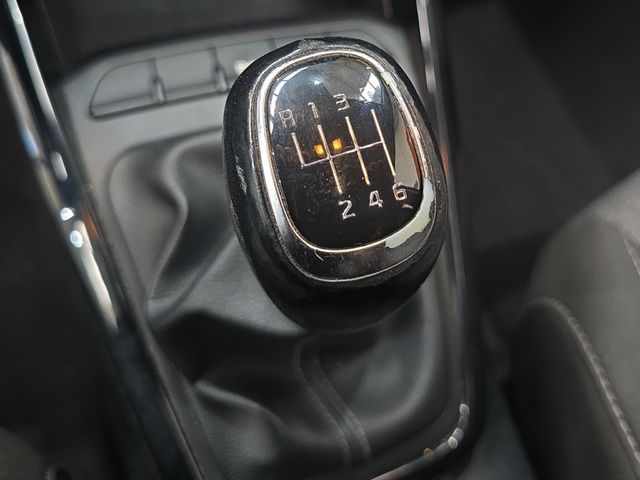 Kia Stonic 1.0 T-GDi GT Line - foto 12