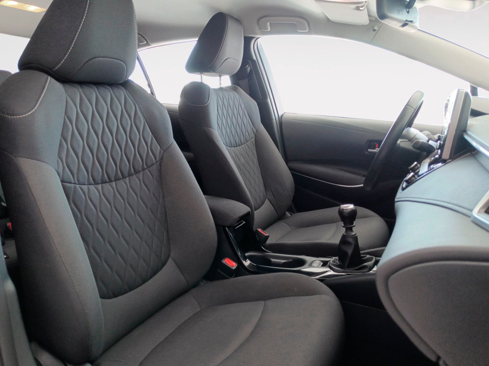 Toyota Corolla 1.5 Sedan - foto 13