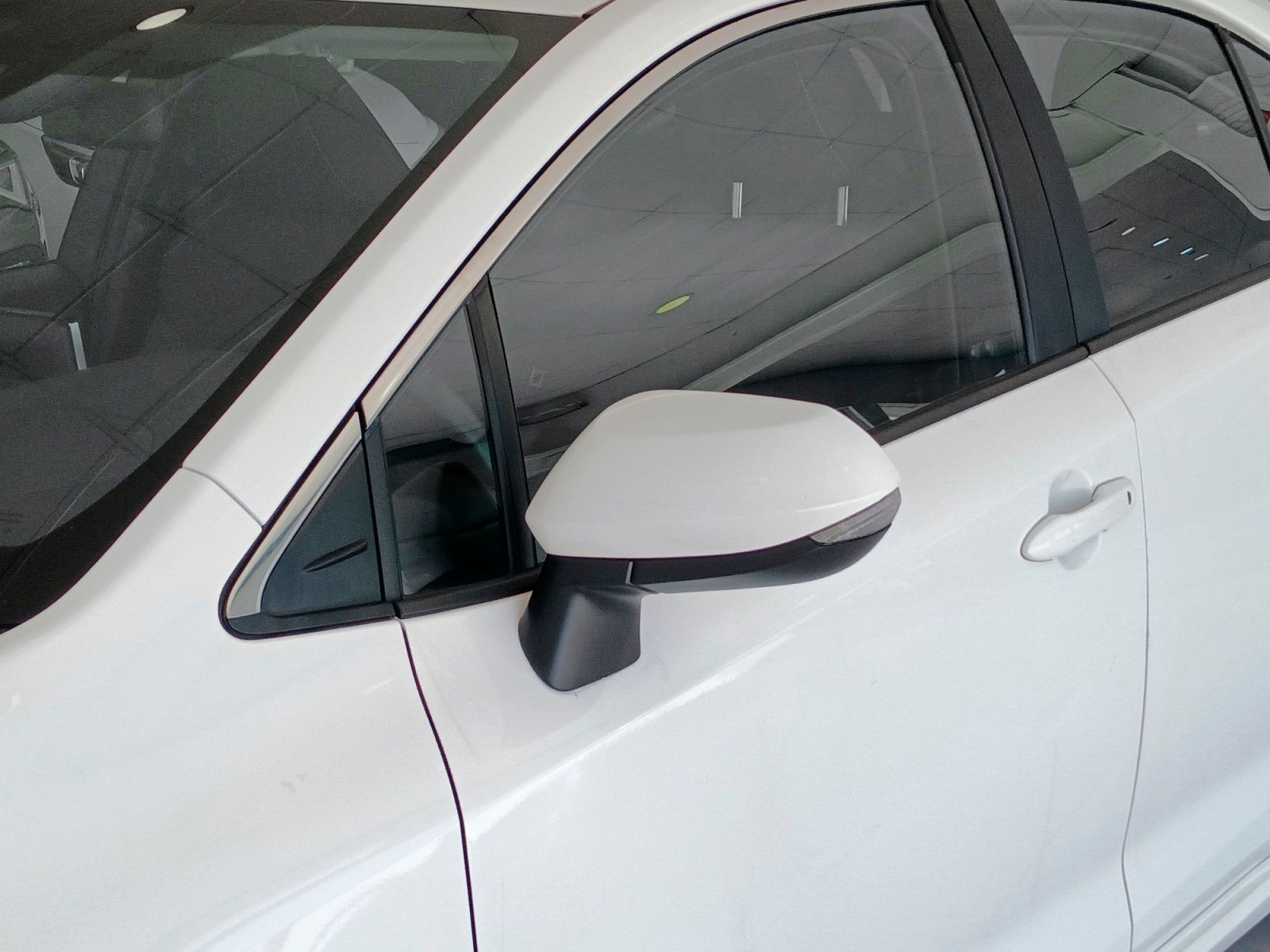 Toyota Corolla 1.5 Sedan - foto 24
