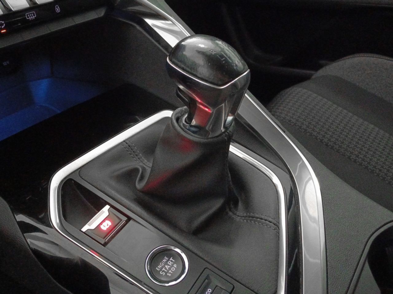 Peugeot 3008 BlueHDi 130 Active Pack - foto 13