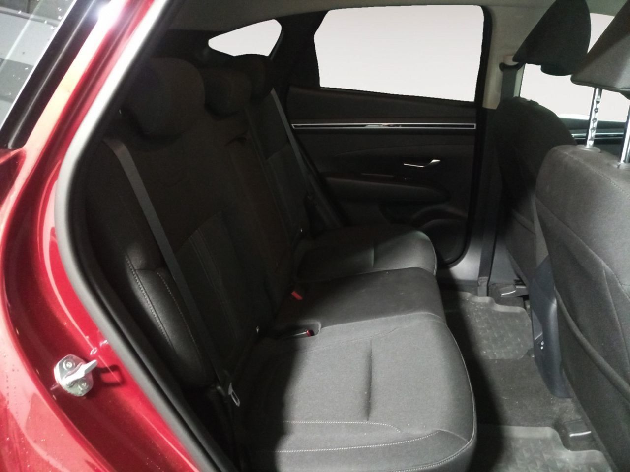 Hyundai Tucson 1.6 T-GDi 48V Maxx - foto 9