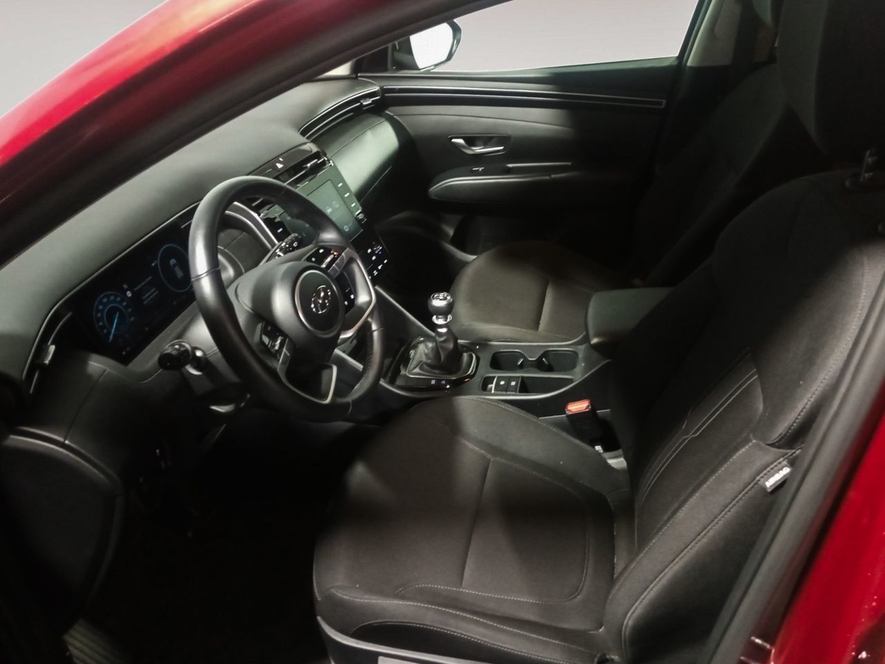 Hyundai Tucson 1.6 T-GDi 48V Maxx - foto 8
