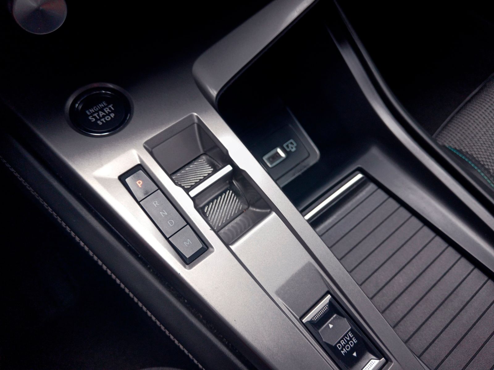 Peugeot 308 BlueHDi 130 Allure EAT8 - foto 14