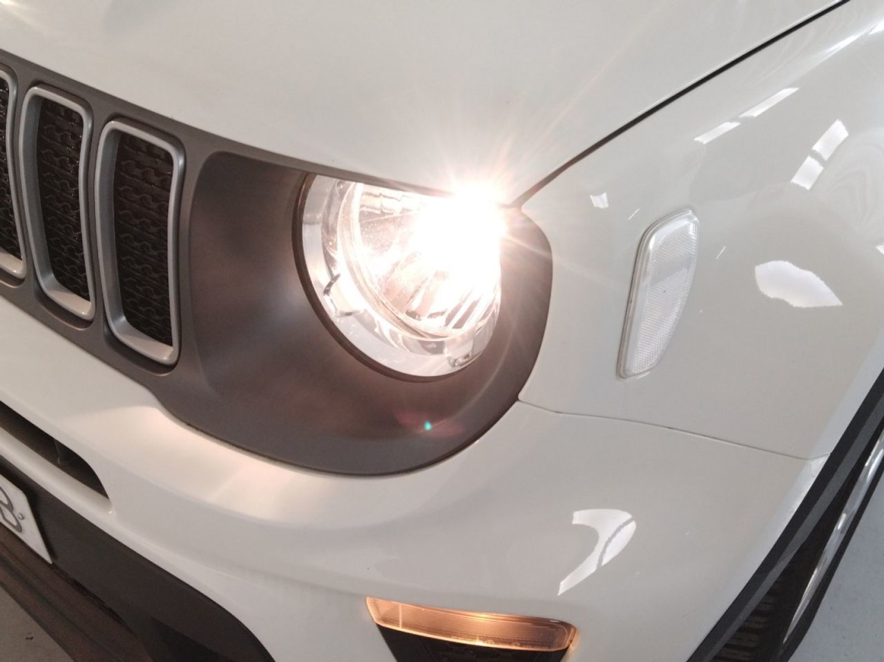 Jeep Renegade eHybrid 1.5 Limited ATX - foto 20