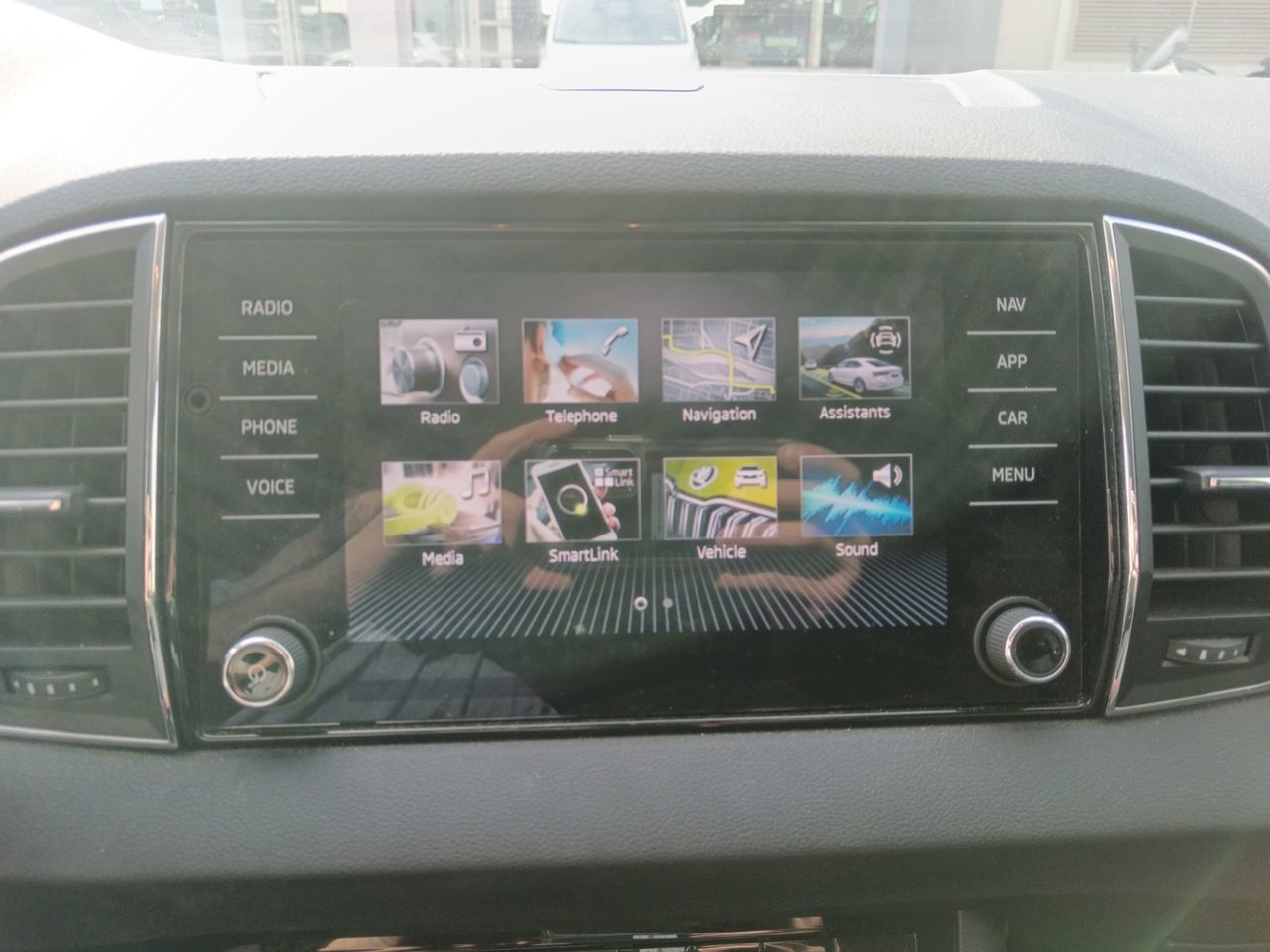 Škoda Karoq 2.0 TDI Selection - foto 15