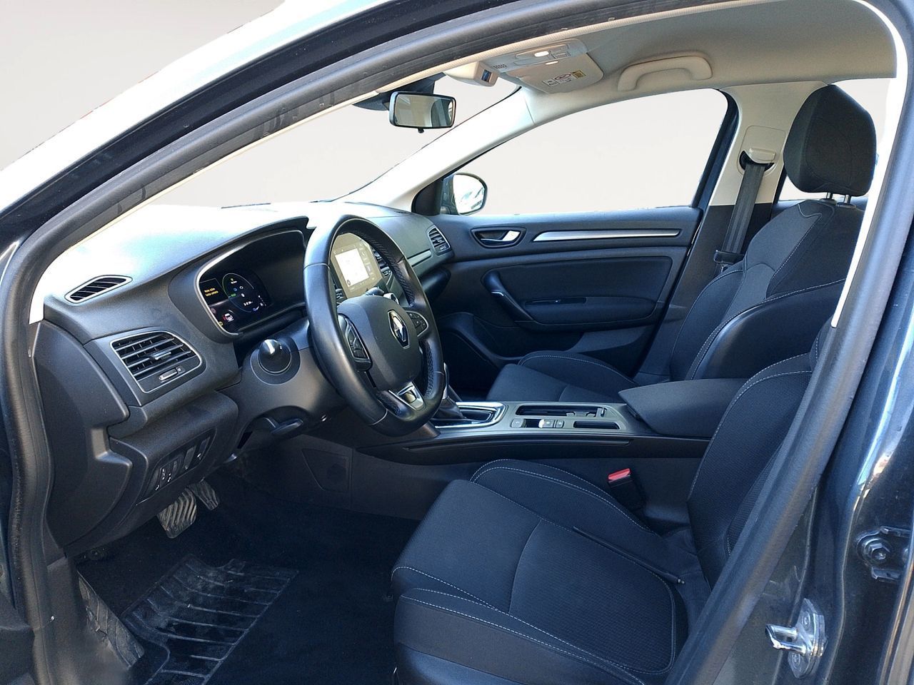 Renault Mégane Sport Tourer Business E-Tech Híbrido enchufable - foto 9