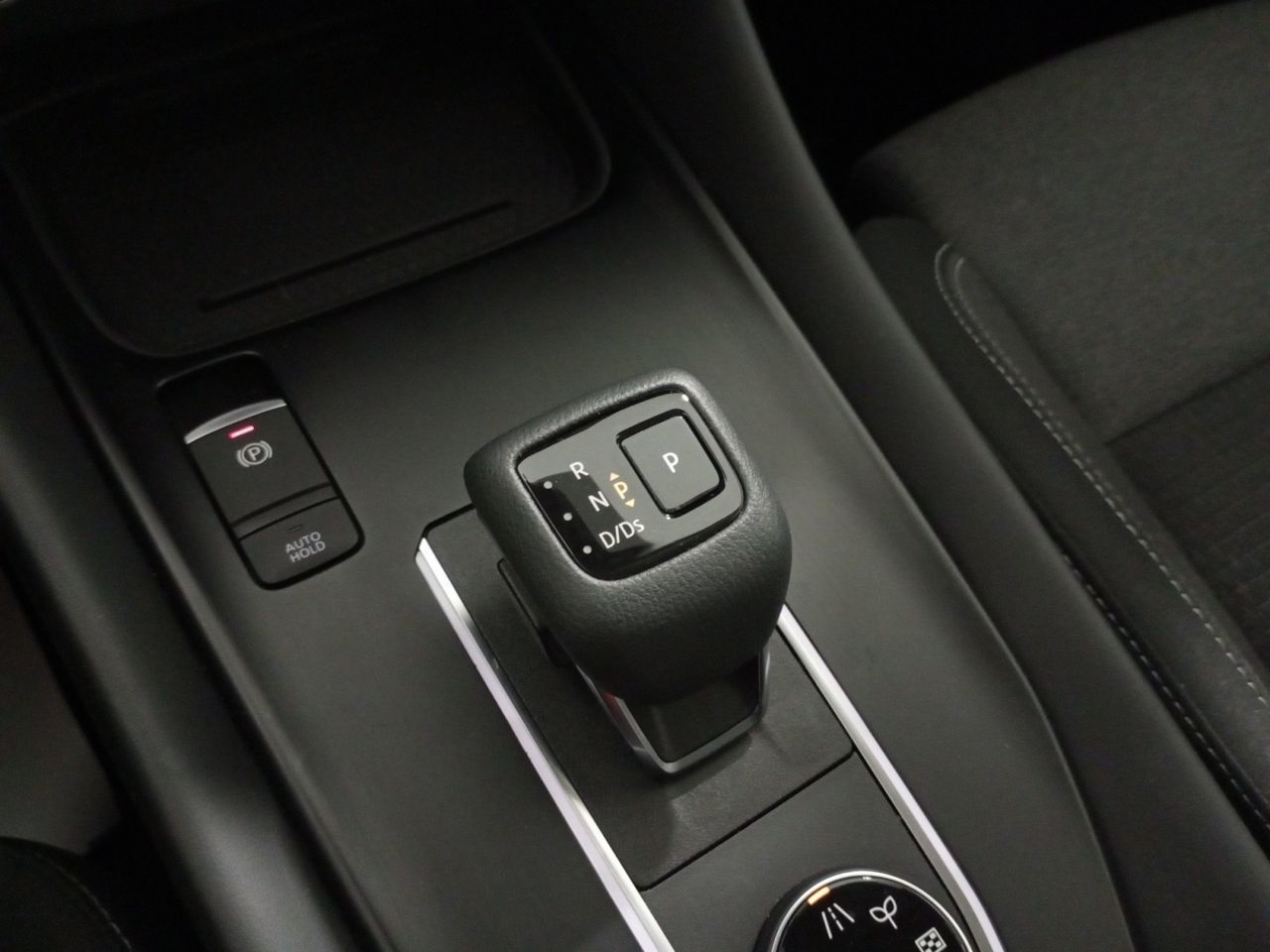 Nissan Qashqai DIG-T 160 mHEV N-Connecta 4x4 Xtronic - foto 13