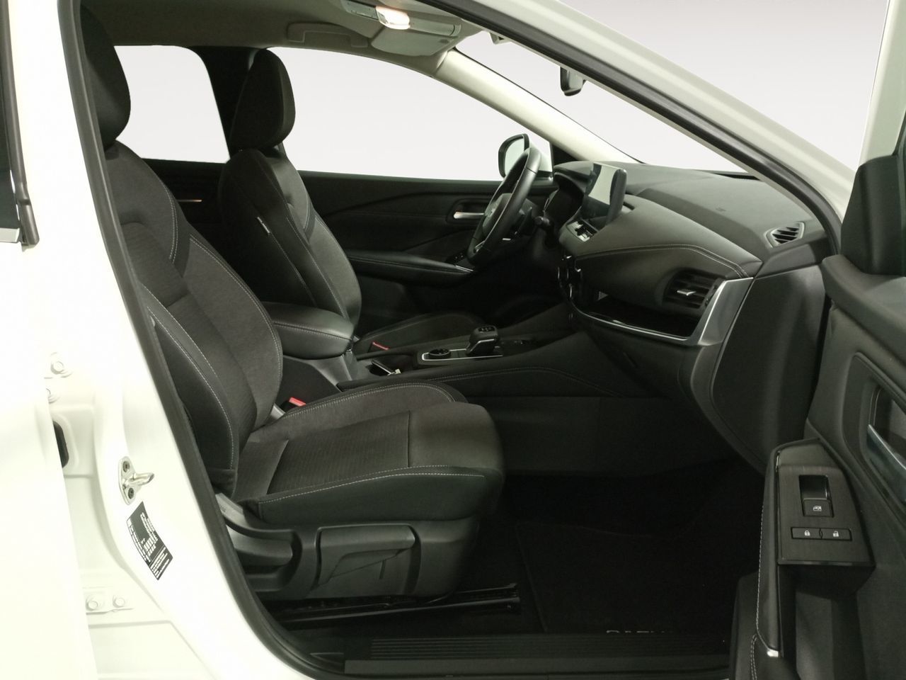 Nissan Qashqai DIG-T 160 mHEV N-Connecta 4x4 Xtronic - foto 11