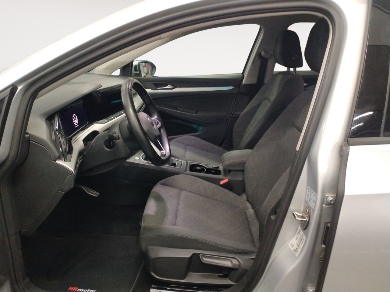 Volkswagen Golf Life 1.0 TSI - foto 8