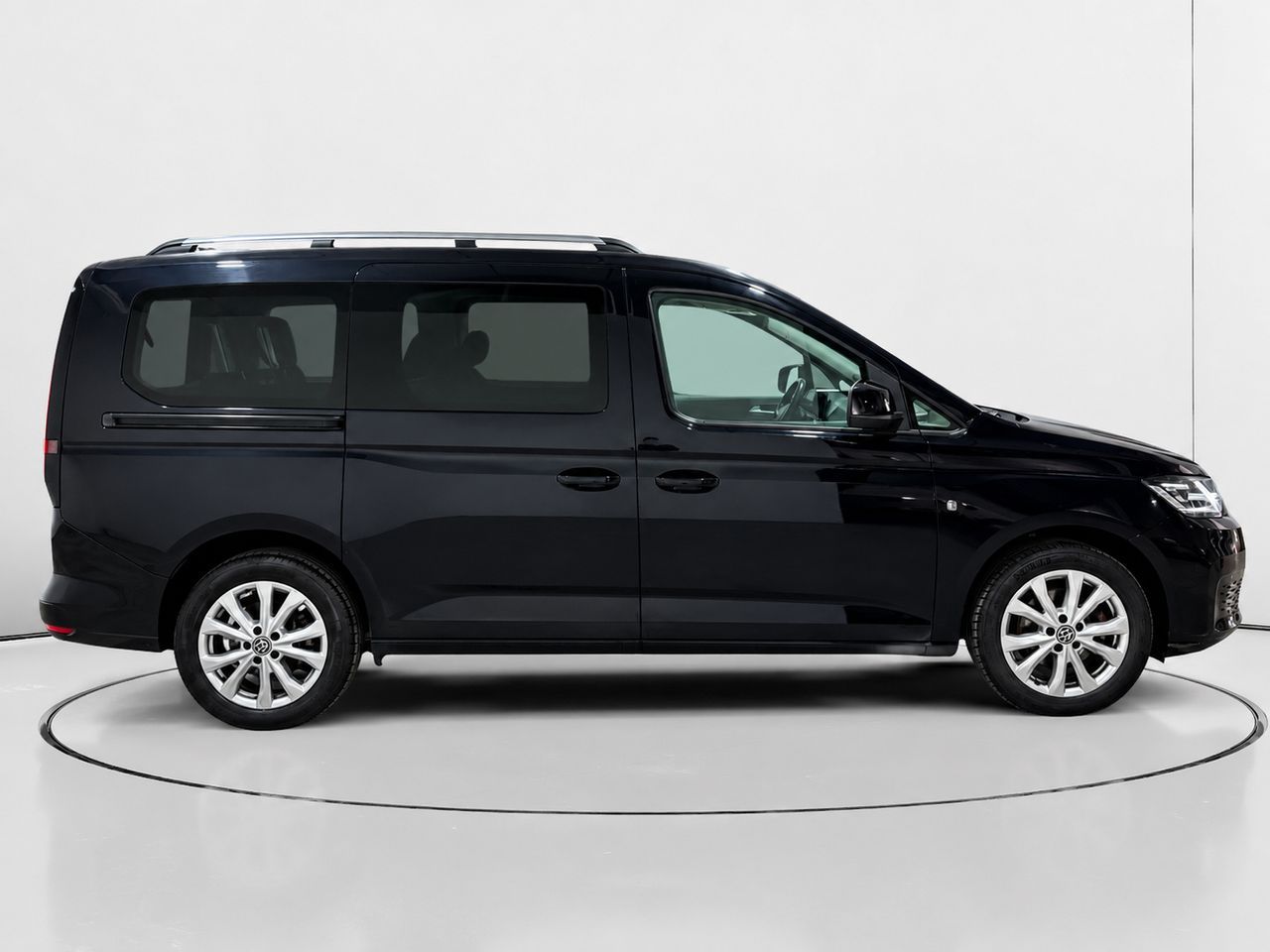 Volkswagen Caddy Maxi Life 1.5 TSI DSG - foto 2