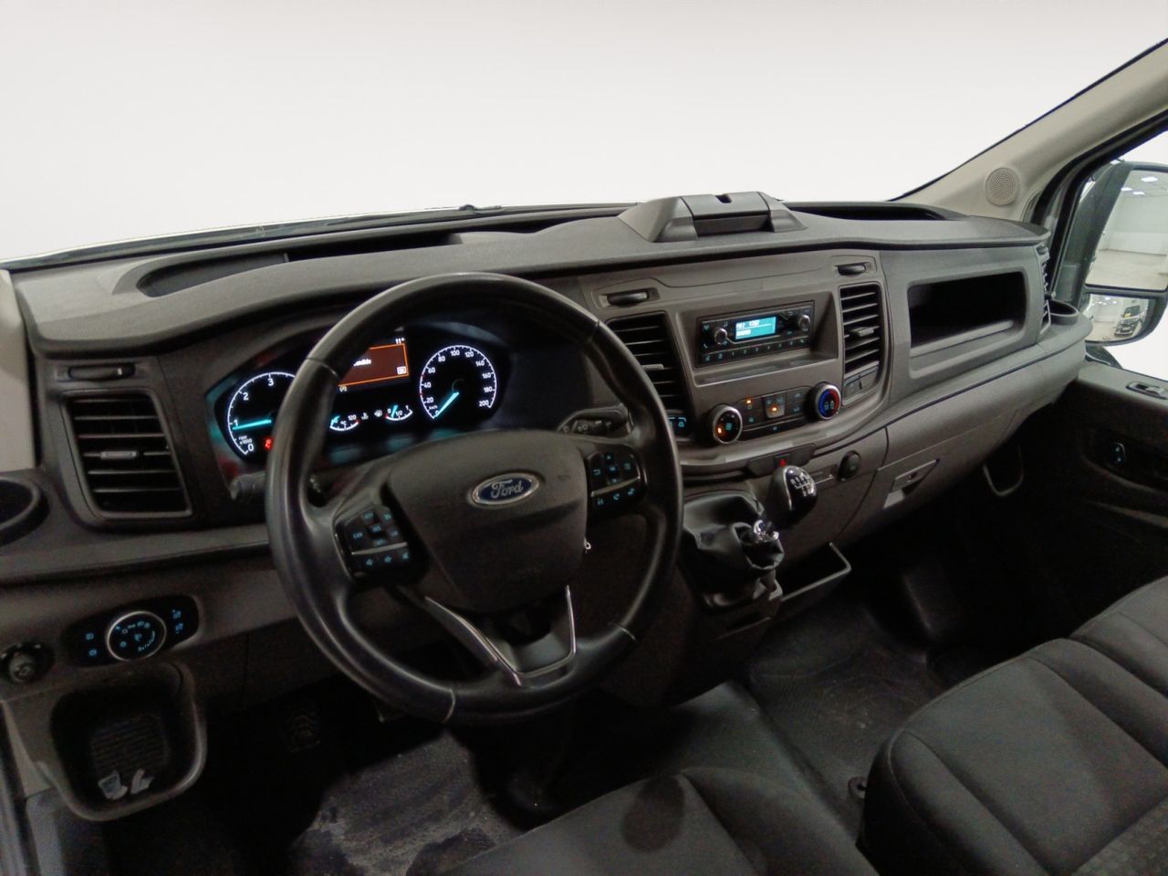 Ford Transit Furgon 350 L3H2 Trend - foto 7