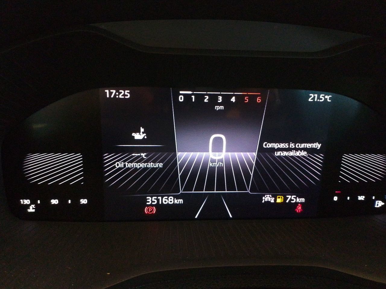 Škoda Karoq 2.0 TDI Selection - foto 12