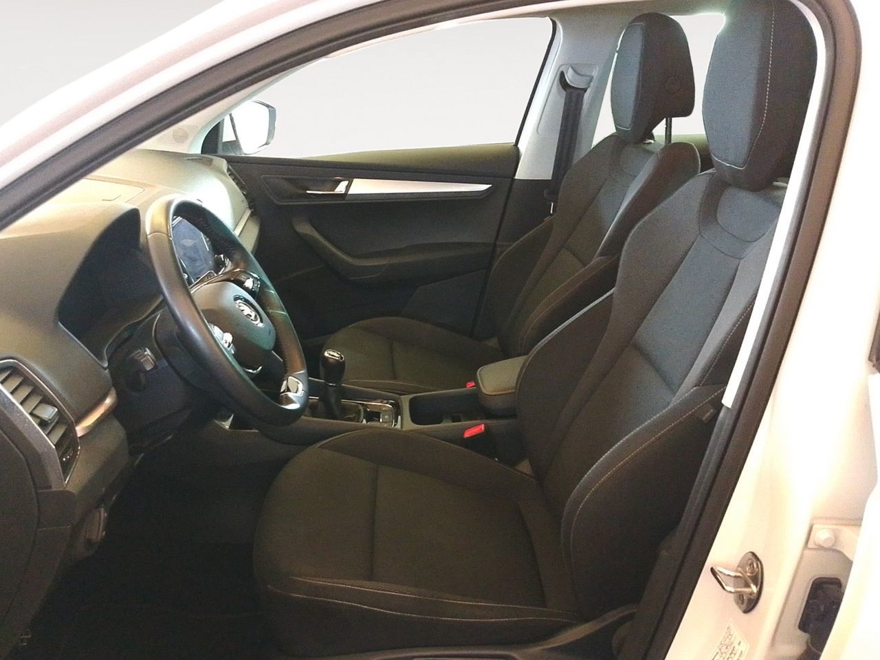 Škoda Karoq 2.0 TDI Selection - foto 8