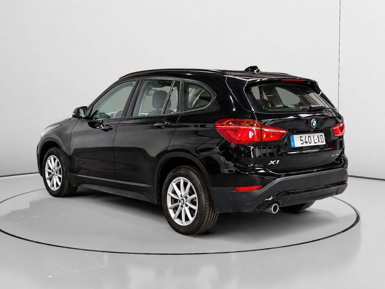 BMW X1 sDrive16d - foto 4