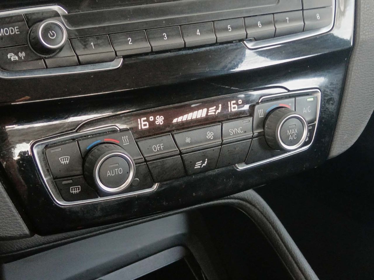BMW X1 sDrive16d - foto 18