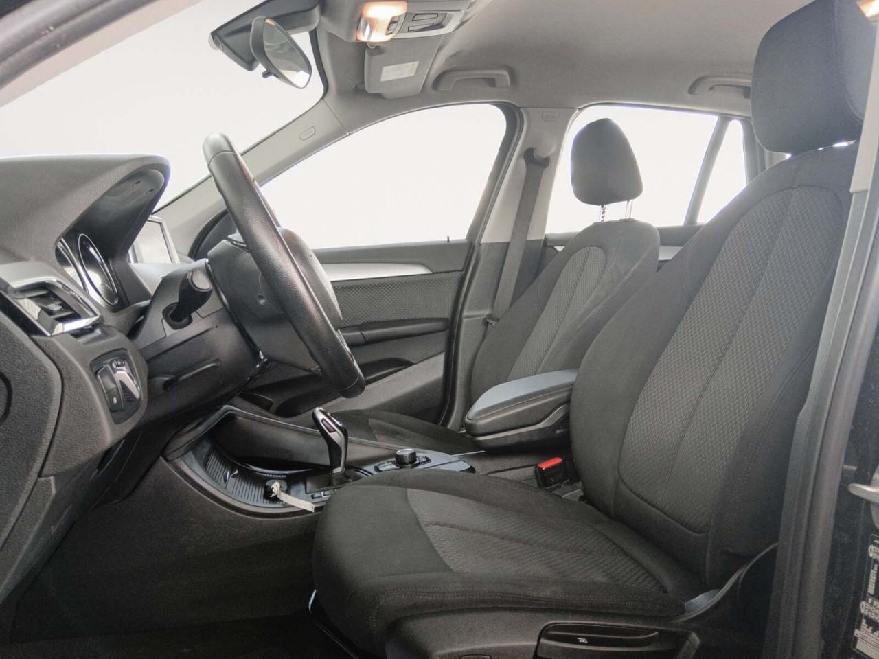 BMW X1 sDrive16d - foto 9