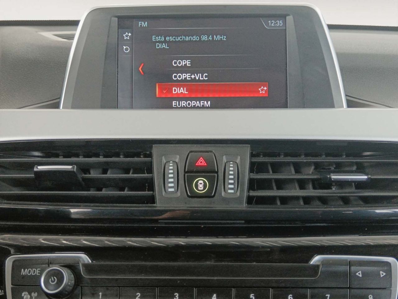 BMW X1 sDrive16d - foto 16