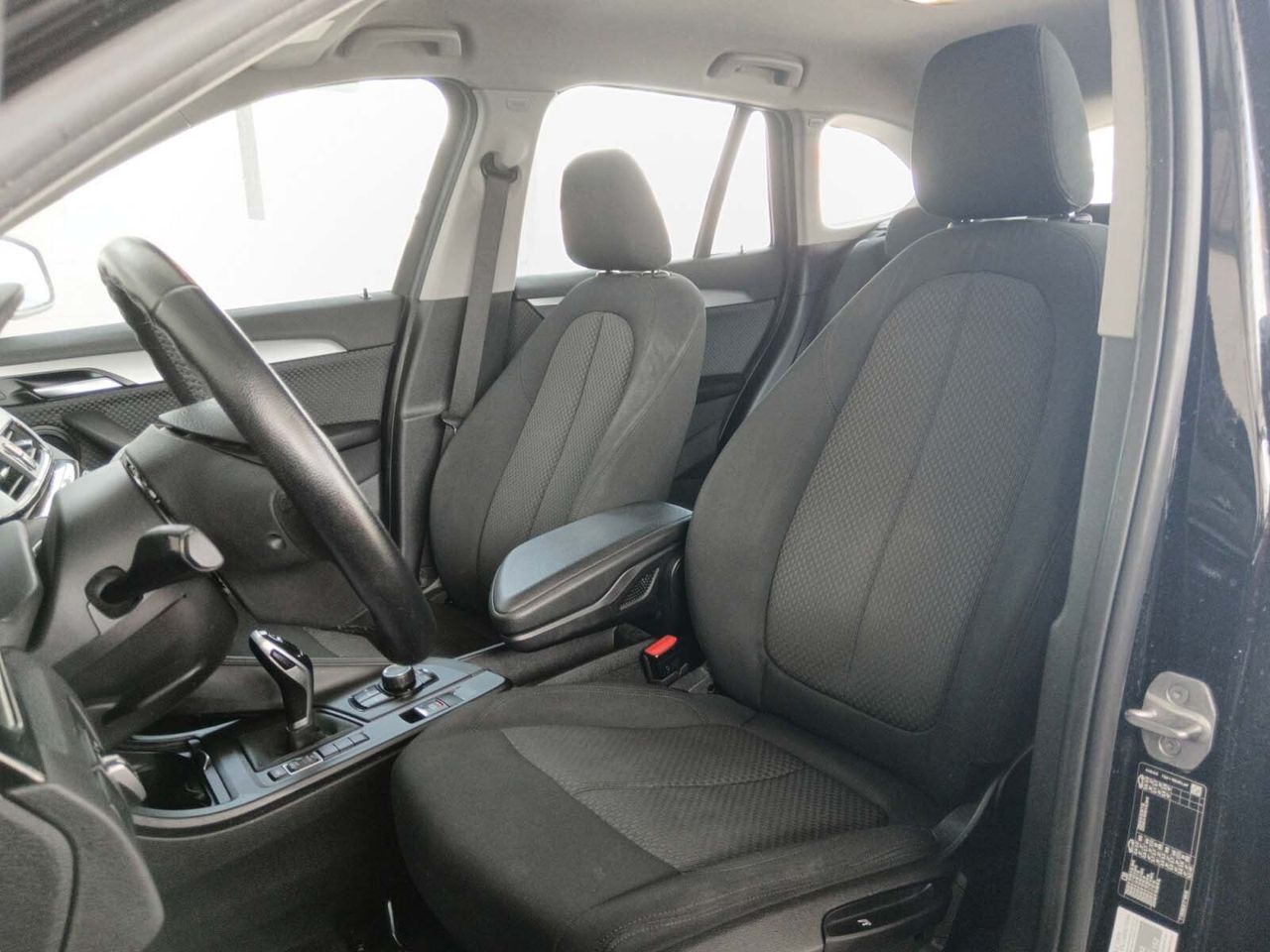 BMW X1 sDrive16d - foto 19