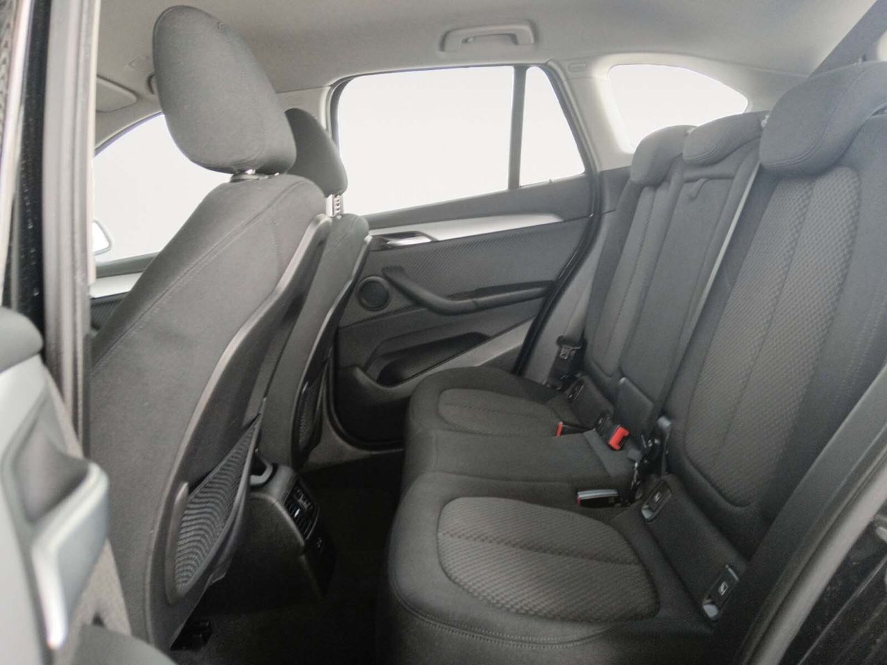 BMW X1 sDrive16d - foto 10