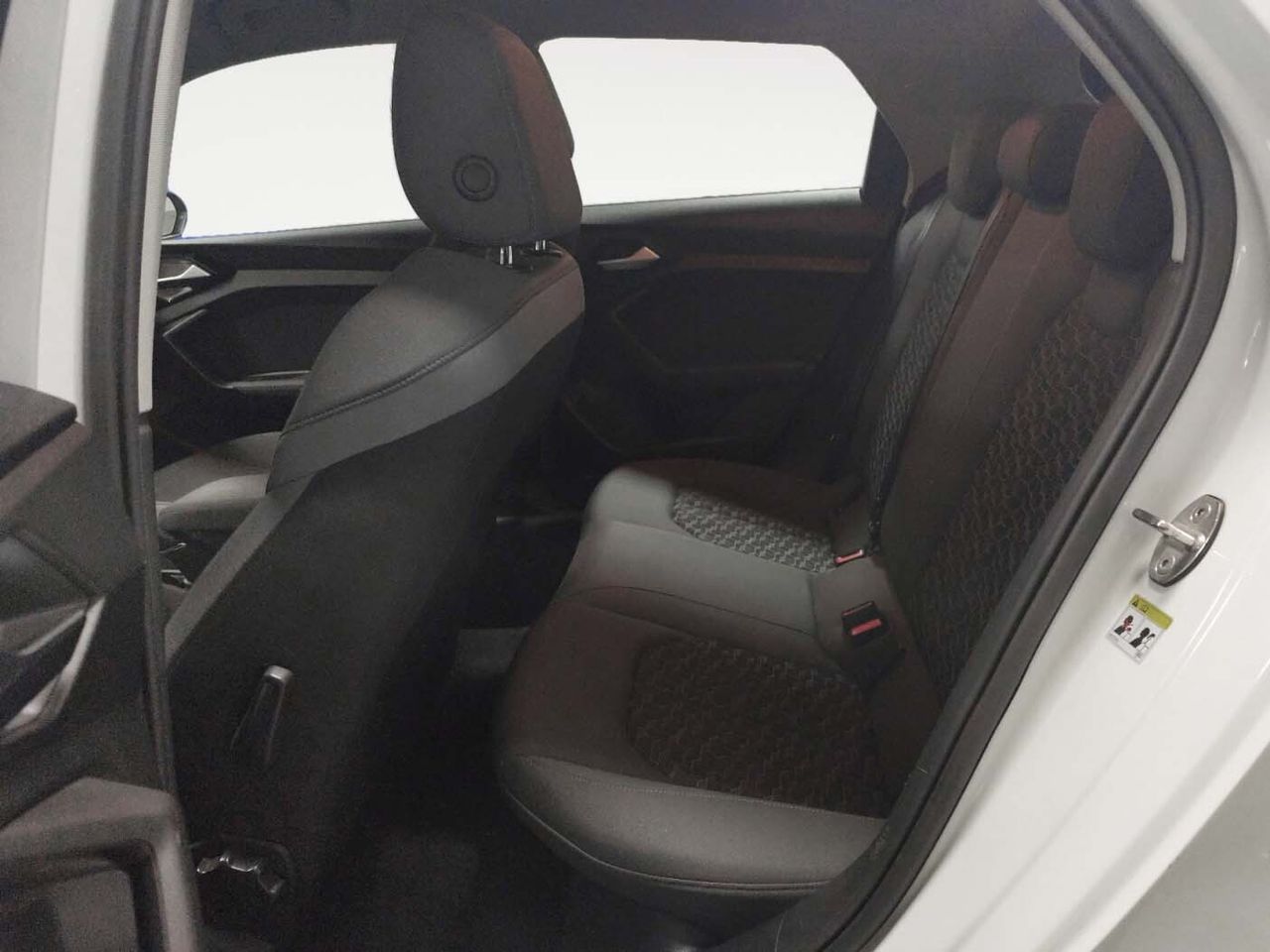 Audi A1 Adrenalin edition 30 TFSI - foto 11