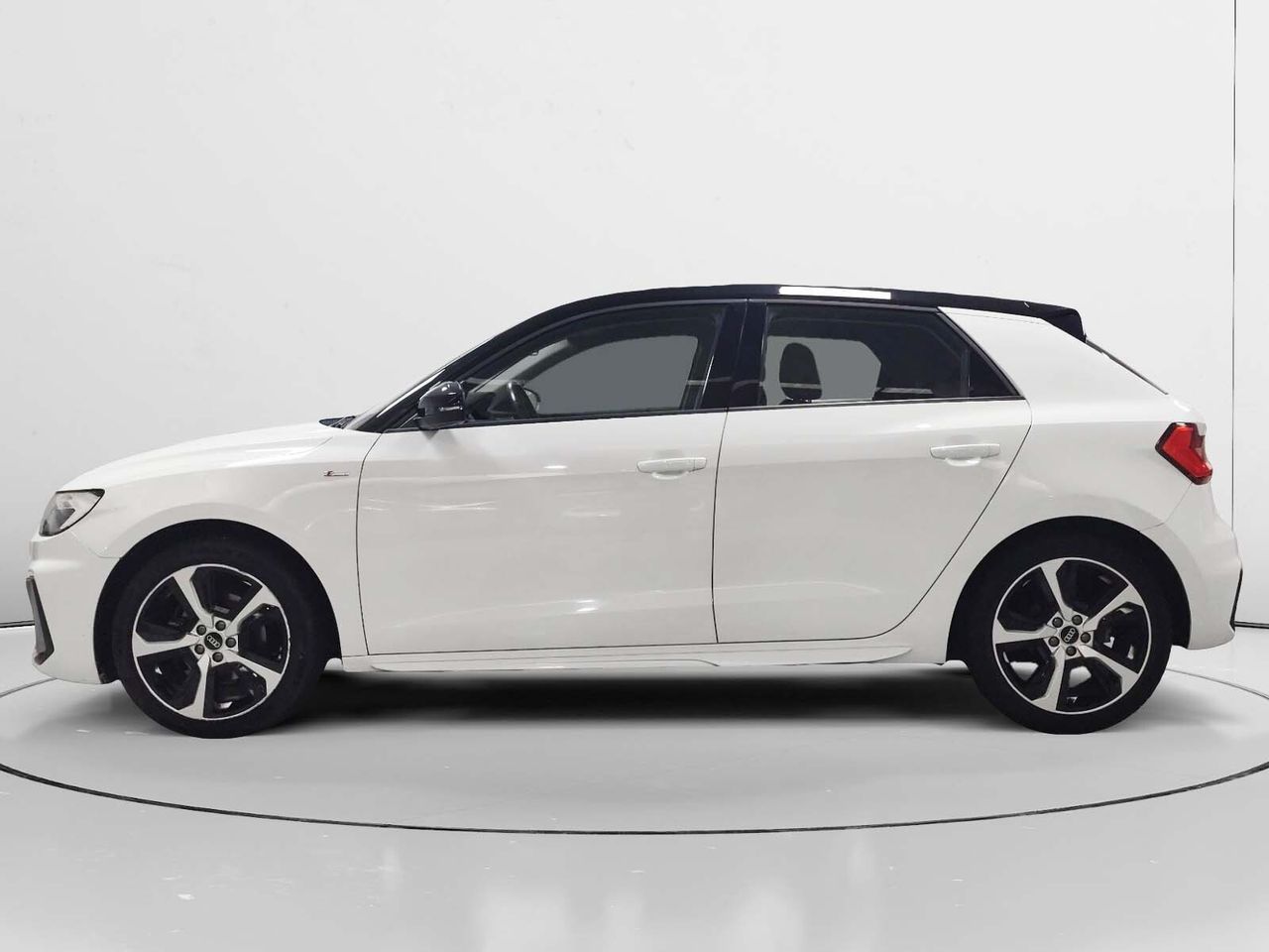Audi A1 Adrenalin edition 30 TFSI - foto 6