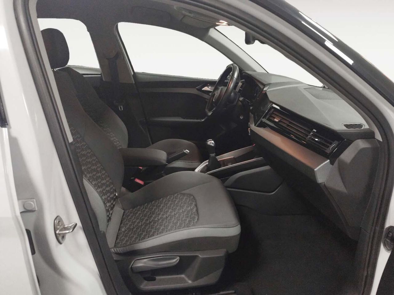 Audi A1 Adrenalin edition 30 TFSI - foto 12