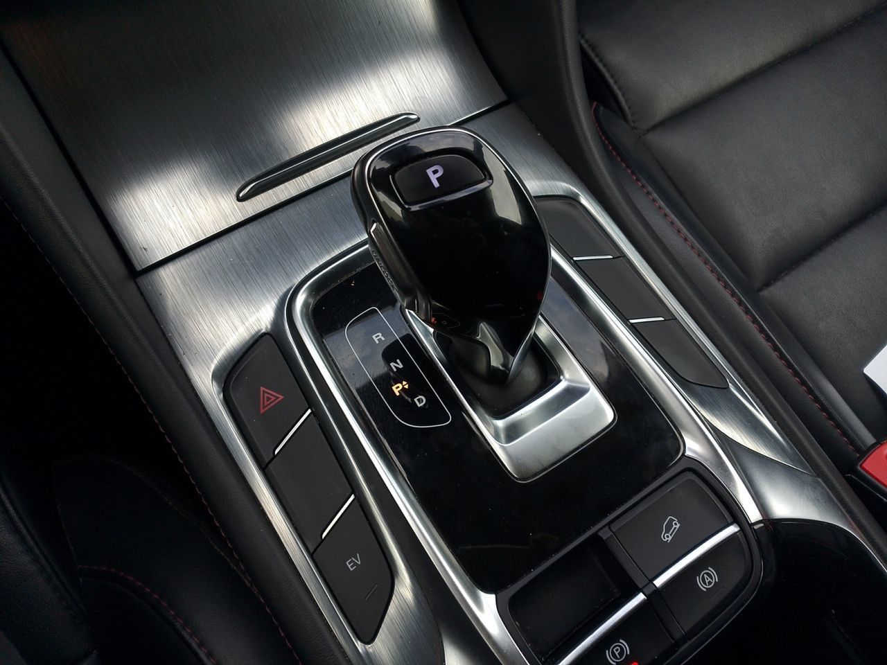 MG eHS 1.5T-GDI PHEV Comfort - foto 12