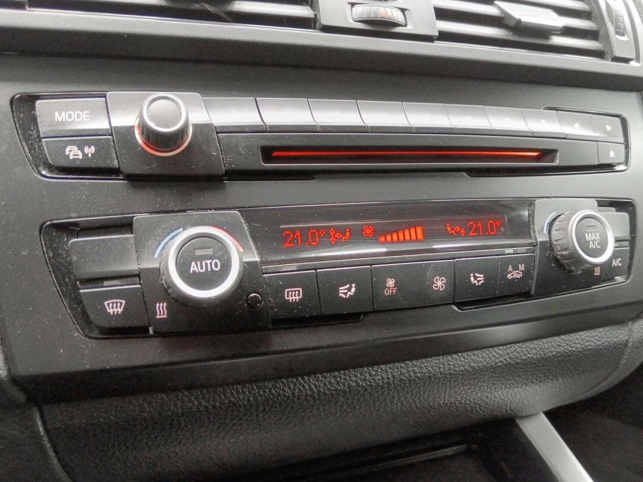 BMW Serie 1 116d - foto 20