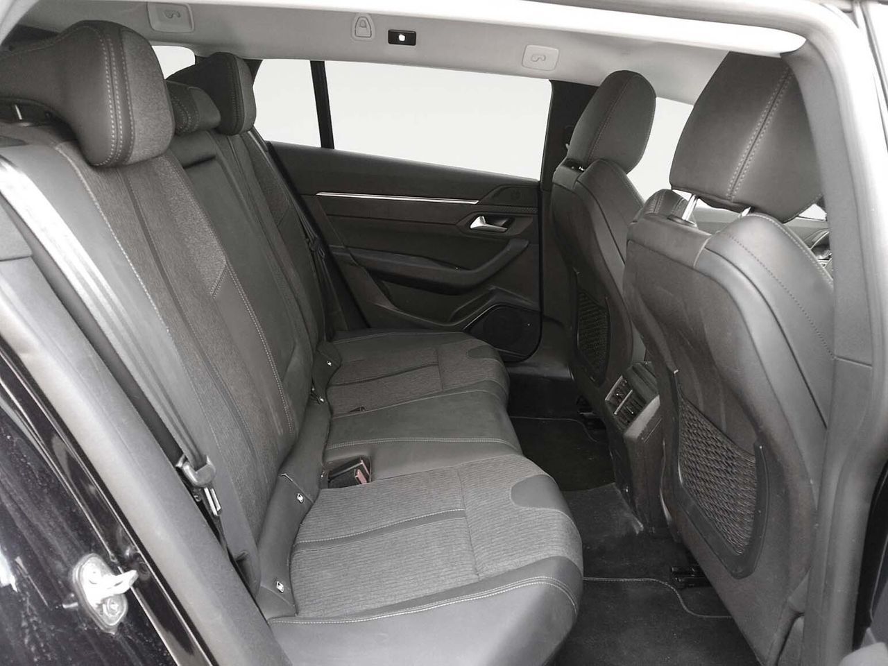 Peugeot 508 BlueHDi 130 Allure Pack EAT8 - foto 12