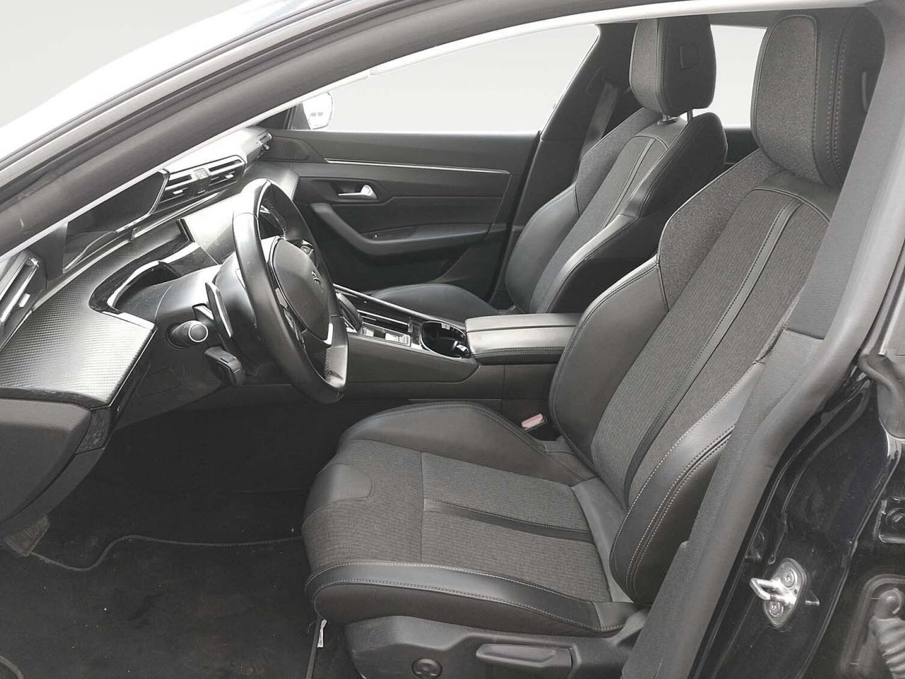 Peugeot 508 BlueHDi 130 Allure Pack EAT8 - foto 11