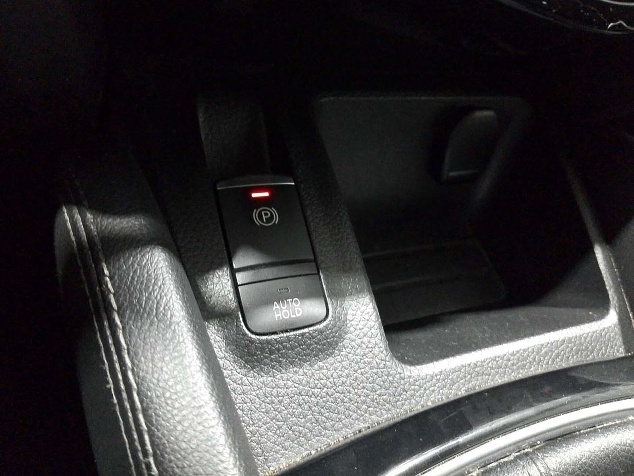 Nissan Qashqai dCi 115 Acenta - foto 20