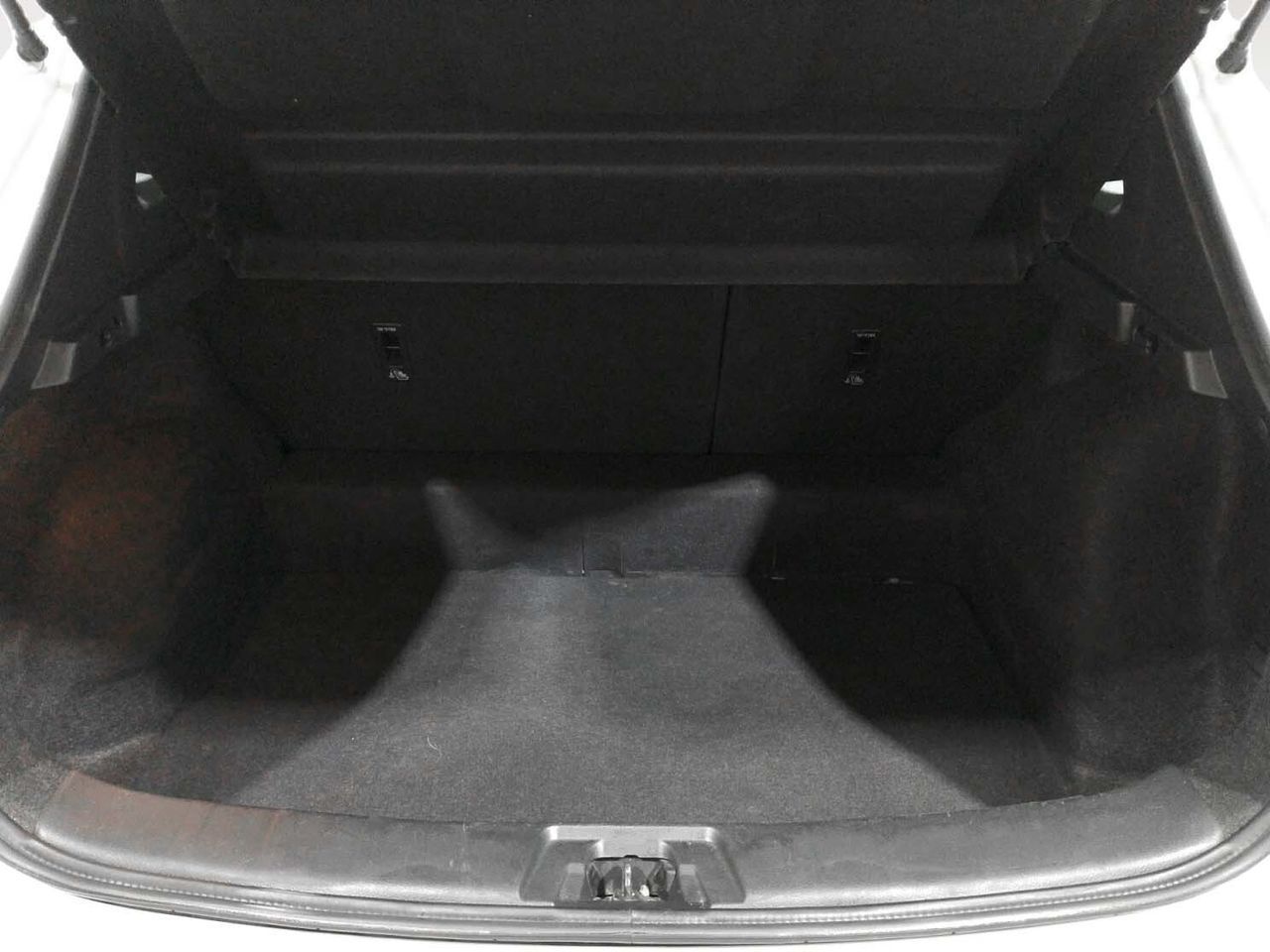 Nissan Qashqai dCi 115 Acenta - foto 12