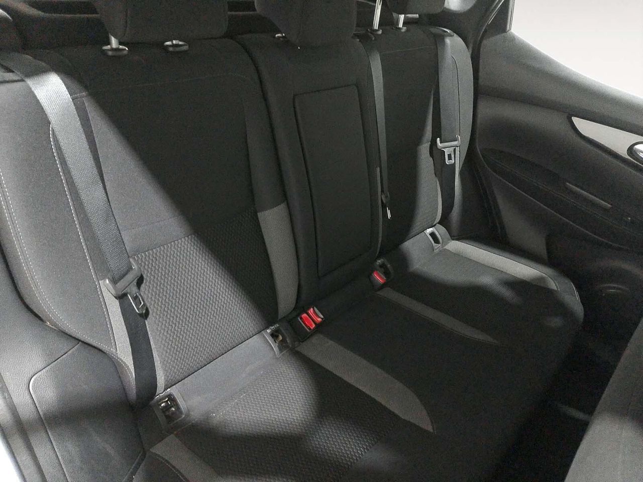 Nissan Qashqai dCi 115 Acenta - foto 10