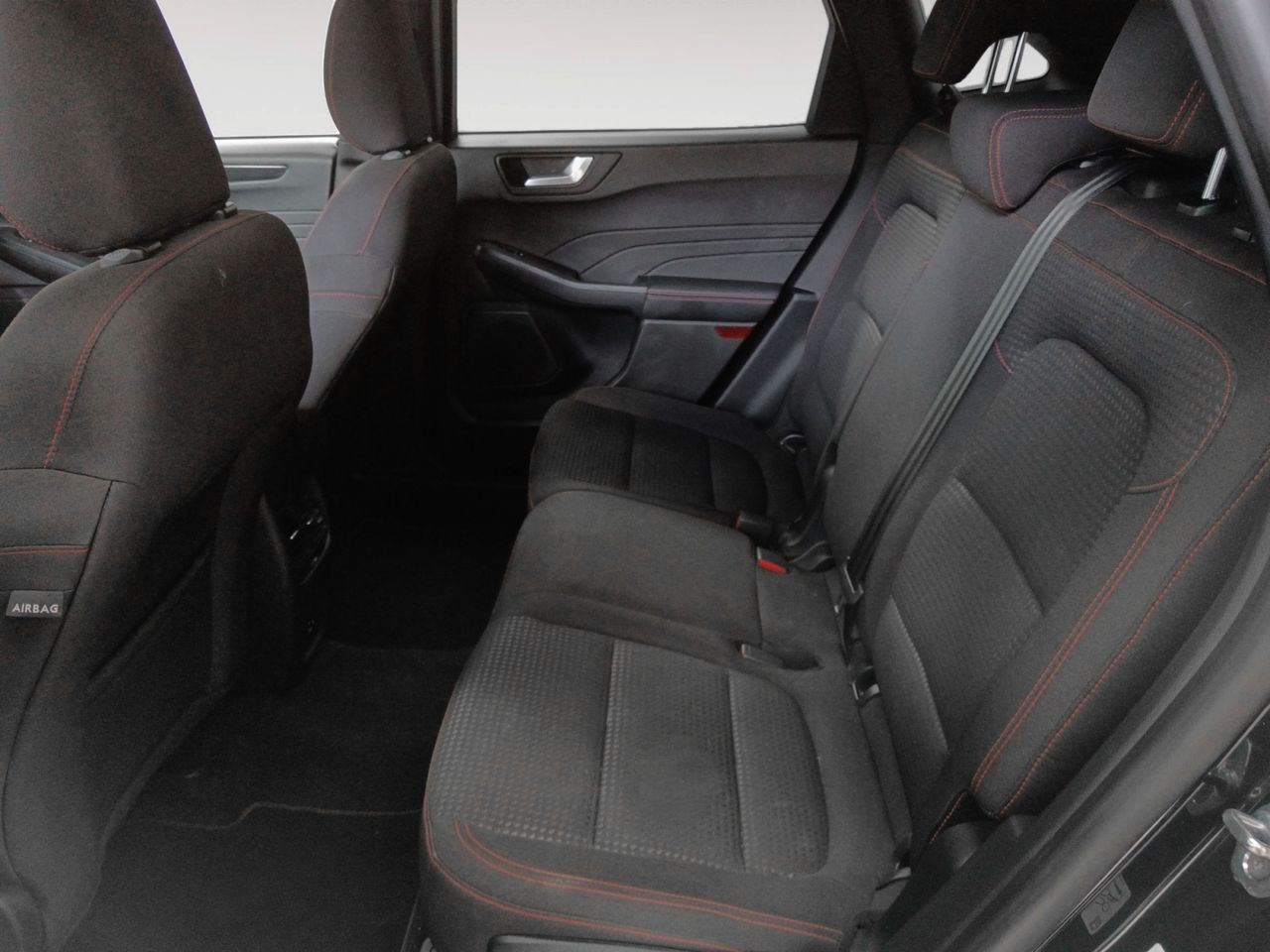 Ford Kuga 1.5 EcoBlue ST-Line - foto 12