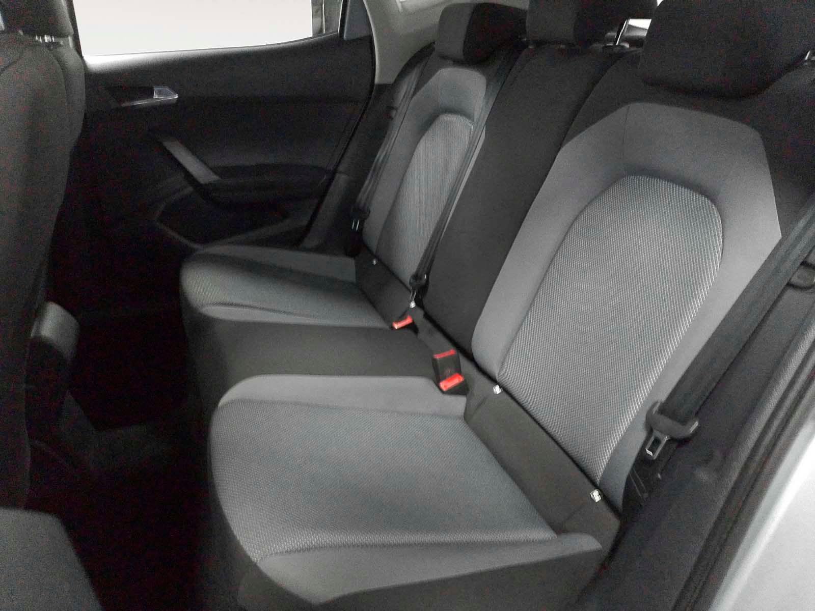 SEAT Arona 1.0 TSI Style Go2 - foto 11