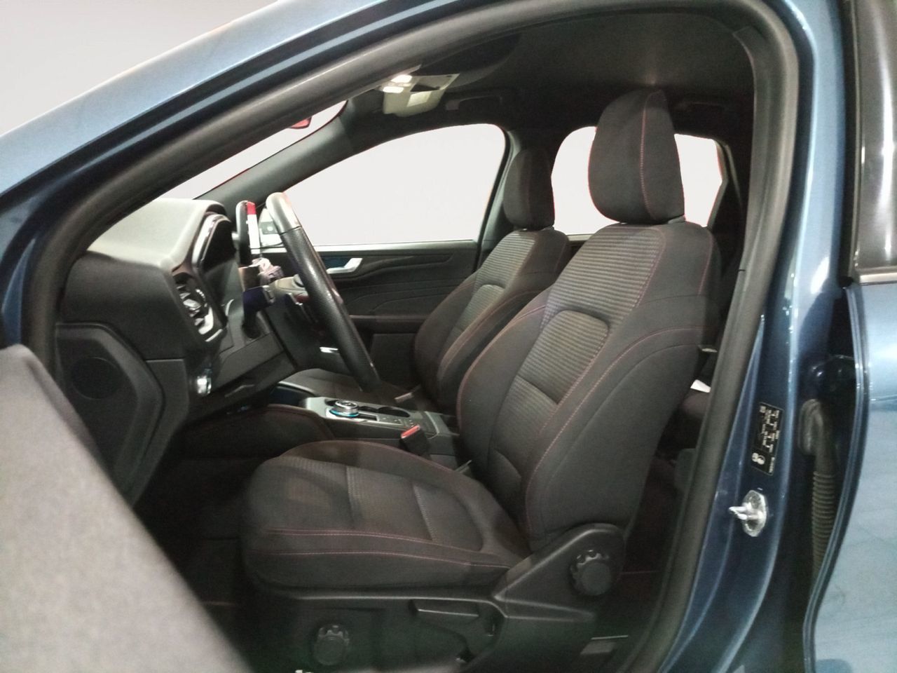 Ford Kuga 1.5 EcoBlue ST-Line - foto 9