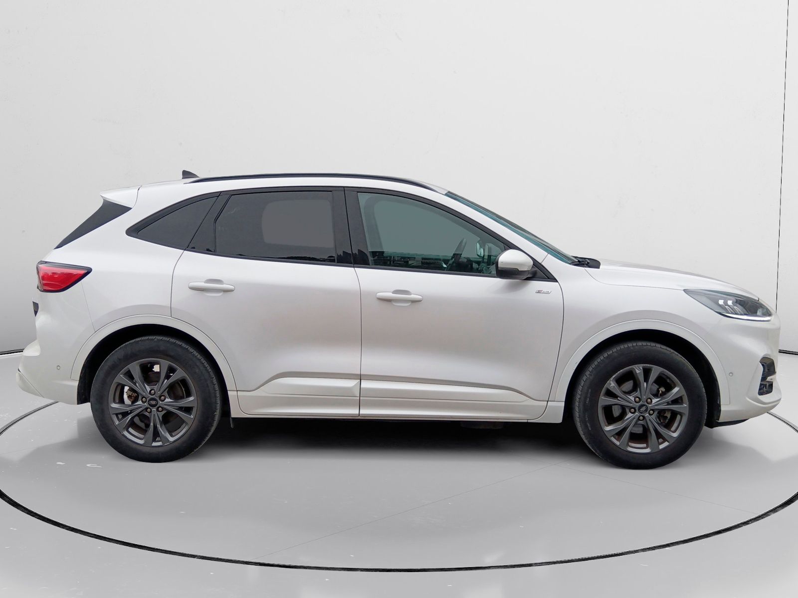 Ford Kuga 2.5 Duratec PHEV ST-Line - foto 2