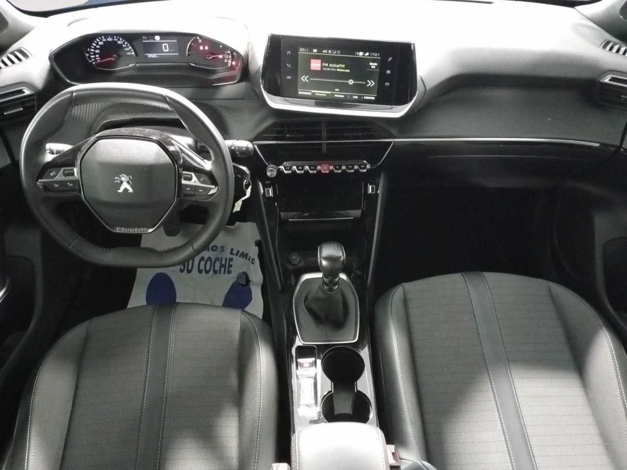 Peugeot 2008 PureTech 100 Allure - foto 7